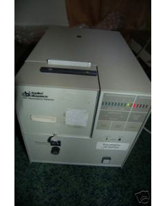 Applied biosystems HPLC UV detector 757 model vis chromatography LC liquid