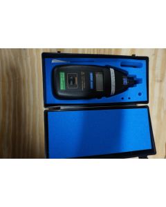 Cole parmer Photo tachometer 87700 01