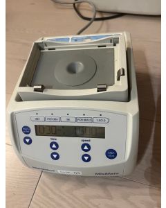Eppendorf MixMate 5353 Microplate Vortex Mixer Shaker PCR 96 well plate dcv