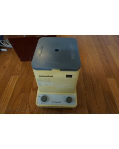 Eppendorf centrifuge 5413 microcentrifuge 14000 rpm laboratory micro fixed spee