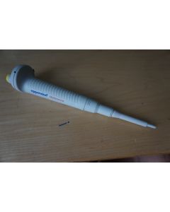 Eppendorf reference pipet Pipette Pipettor pipets 20 ul dqs