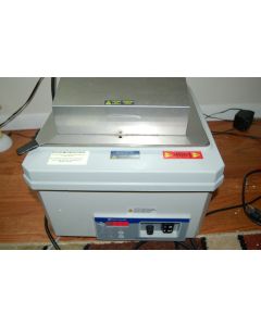 Fisher isotemp 2320 water bath waterbath variable laboratory lab digital 5 7A