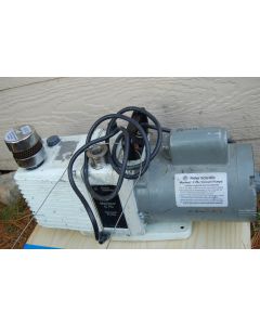 Fisher maxima C Plus oil dual stage vacuum pump 1 2 HP 115v two 1725 RPM