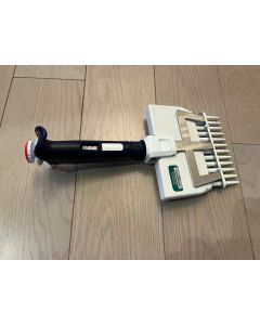 Gilson Multichannel Pipetman 12 channel   0 5 10  L   Universal tips pipet qw