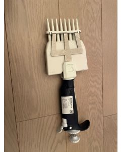 Gilson Multichannel Pipetman 8 channel   2 20  L   Universal tips pipet zw cal