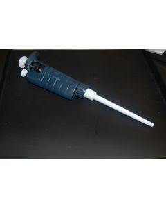 Gilson pipetman pipet pipette P200 200 ul variable volume mis1