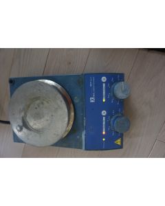 IKA RET Basic hotplate magnetic stirrer mixer 310 oC 1100 RPM warranty