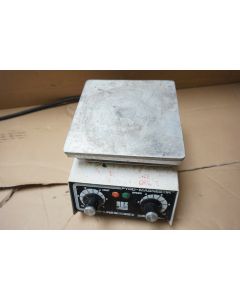 Lab line Barnstead Pyro Magnestir stirrer hotplate stirring hot plate heating z