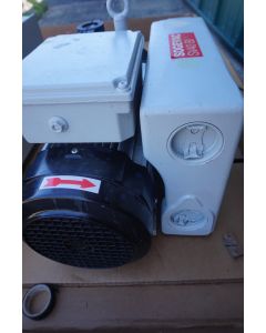 Leybold Sogevac SV40 BI Single Stage Oil Sealed Rotary Vane Pump Leroy Somer sc