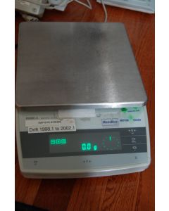 Mettler analytical lab scale 3 KG range balance PG3001 s monobloc 3000G