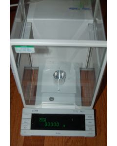 Mettler analytical lab scale delta range balance AT200 FACT 0 1 mg