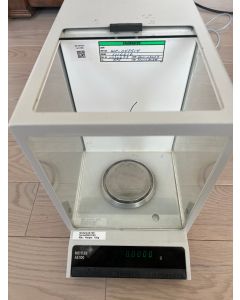Mettler digital lab scale balance analytical AE100 AE 100 delta range 0 1 mg jg