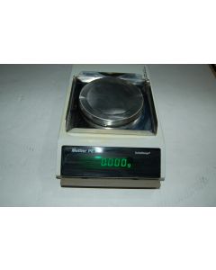 Mettler digital lab scale balance analytical PE360 PE 360 g delta range