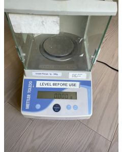 Mettler digital lab scale balance analytical PL303 PL 303 1mg 1 mg 300g