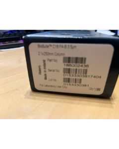 New HPLC column Waters BioSuite C18 PA B Column  3 5  m  2 1x250mm 186002436