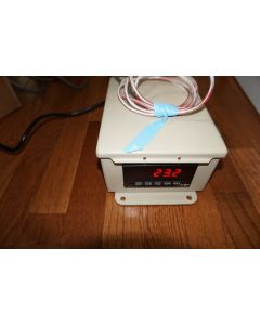 RED LION PAXT Thermocouple and RTD Input Red Display 115v probe temperature
