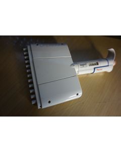 Thermo Finnpipette F1 Labsystems pipet multichannel 12 channel pipet 300 fcg