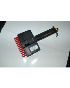 Titertek Pipette pipet variable multichannel 5 50 Finnpipette labsystems 12