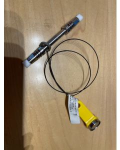 Used column ACQUITY UPLC CSH C18 Column  130   1 7  m  2 1 X 50 mm 186005296