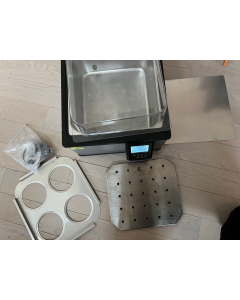 VWR General Purpose Lab digital Water Bath WB10 with Accessories