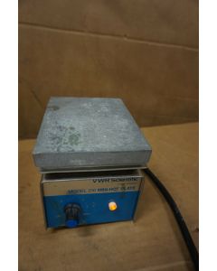 VWR model 210 hotplate hot plate mini lab 325W 115v laboratory 5 5x4 small