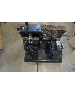 Welch DuoSeal Belt Driven Rotary Vane Vacuum Pump working