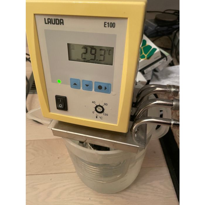 LAUDA E100 HEATED WATER BATH CIRCULATOR IMMERSION RECIRCULATING